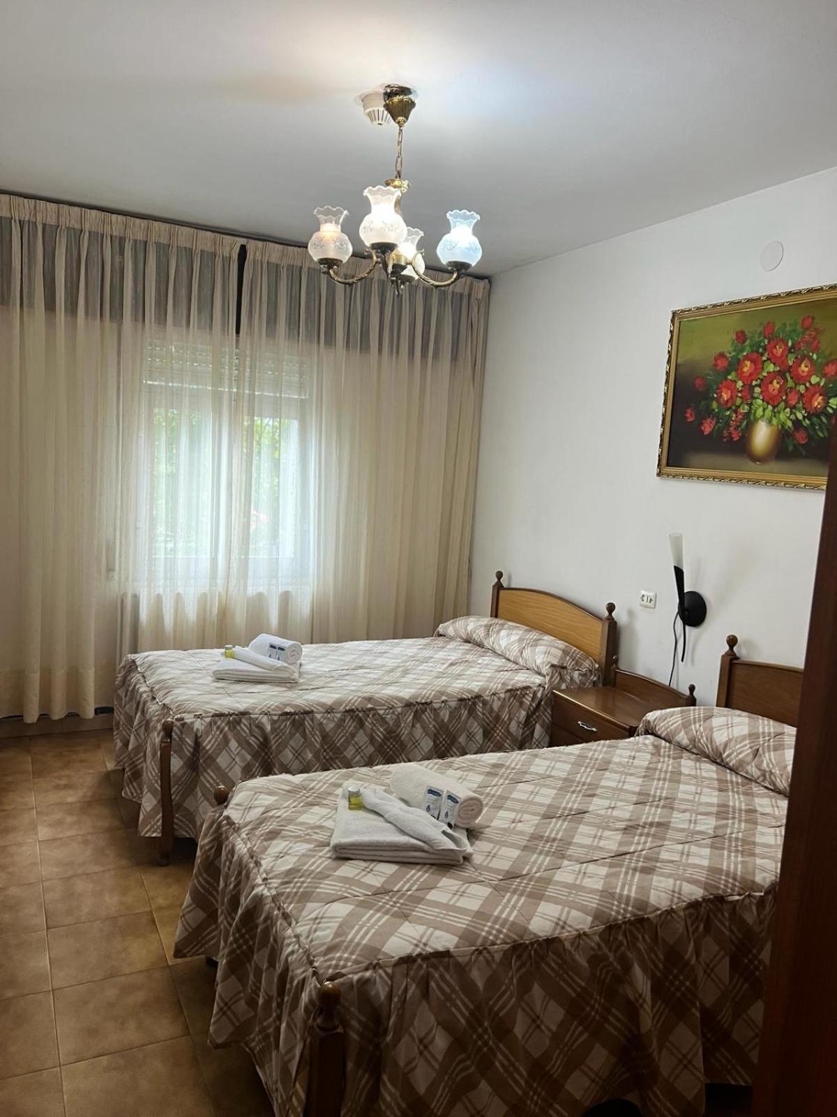 Hotel Santa Maria Do Poio Padornelo Extérieur photo